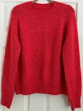 100% Mohair Fuzzy Crewneck Sweater Coral / Red Size L NWOT